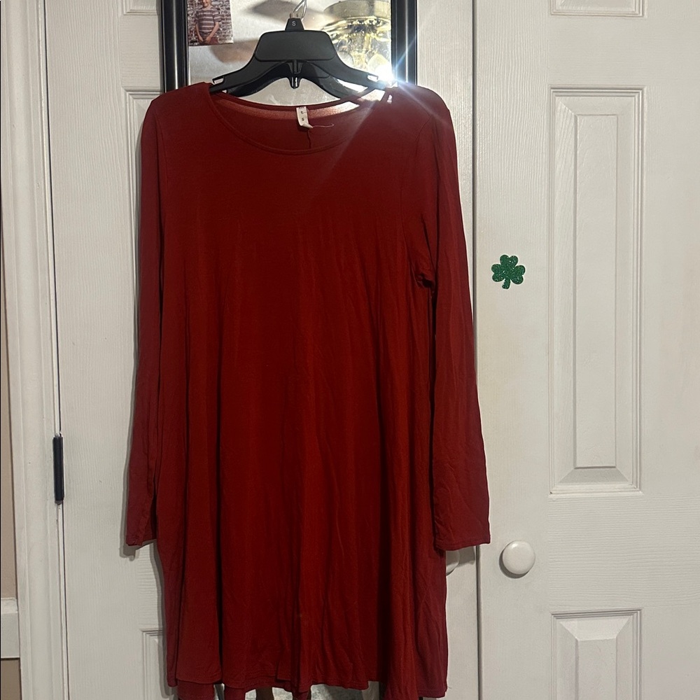 MTS Scarlet Top